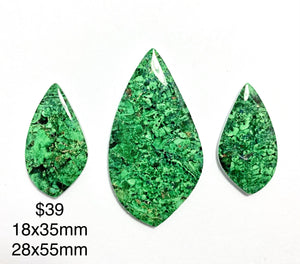 green epoxy cabochons for jewelry making