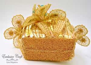 seed beads tambour embroidered flower basket purse