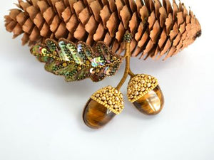 bead embroidered acorn branch beading zoom class tutorial