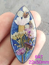 real dry flowers in resin cabochons for jewelry making