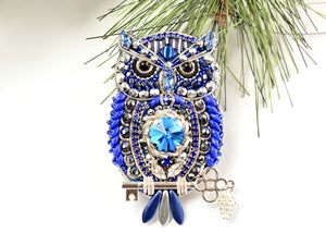 blue silver Bead embroidered Owl brooch