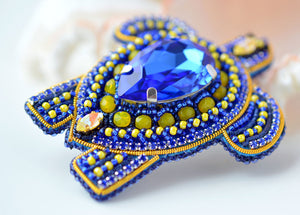ukrainian colors bead embroidered turtle pin
