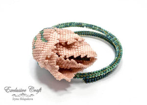 handmade seed beads rose bracelet